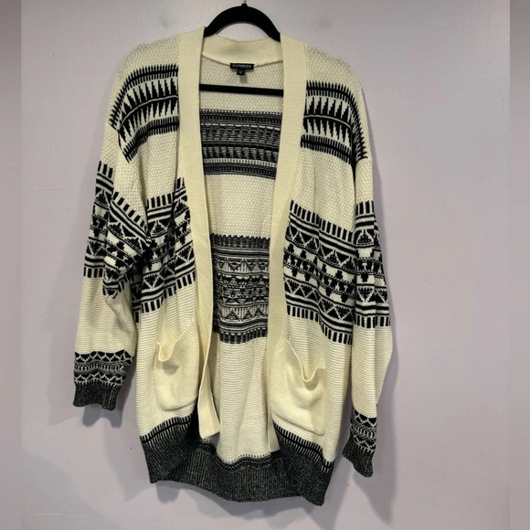 Cream and black aztec express cardigan - Picture 1 of 3